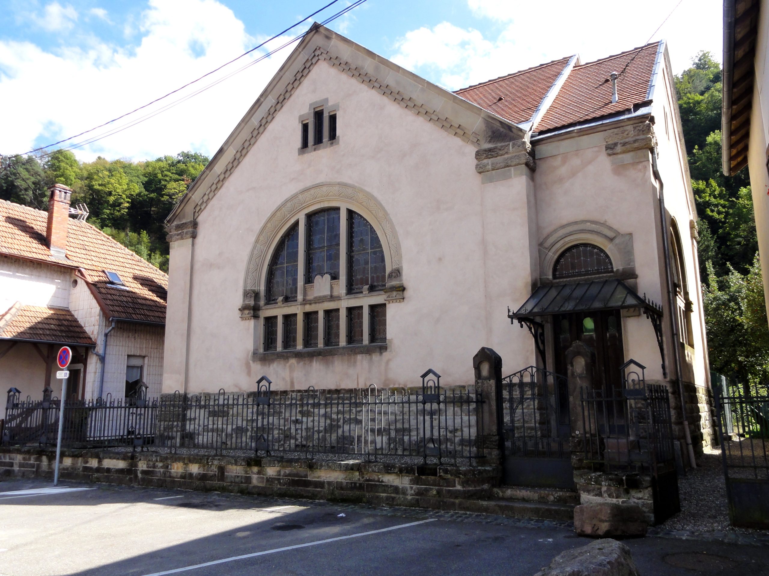 Schirmeck_Synagogue_01